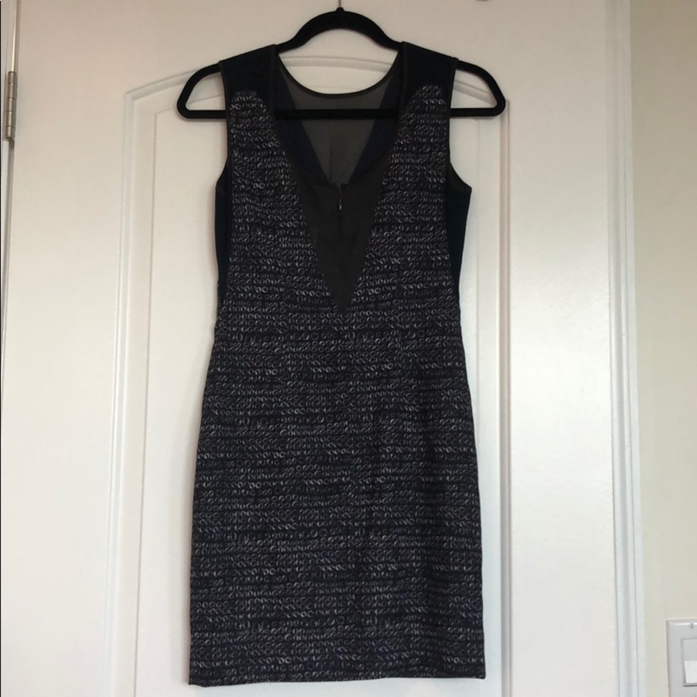 O’2nd dress - Picture 6 of 8